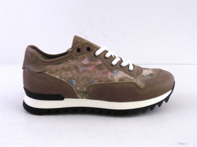 Pantofi sport femei LM, cod 2A266, seria SPORA, maro, piele naturala