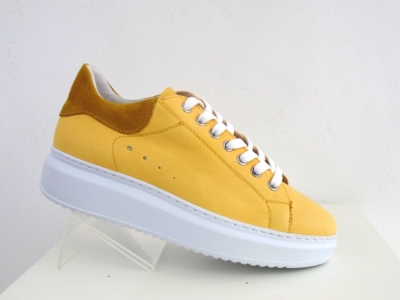 Pantofi sport femei Lui.Gi, cod 2A341, seria CITY, galben, piele naturala